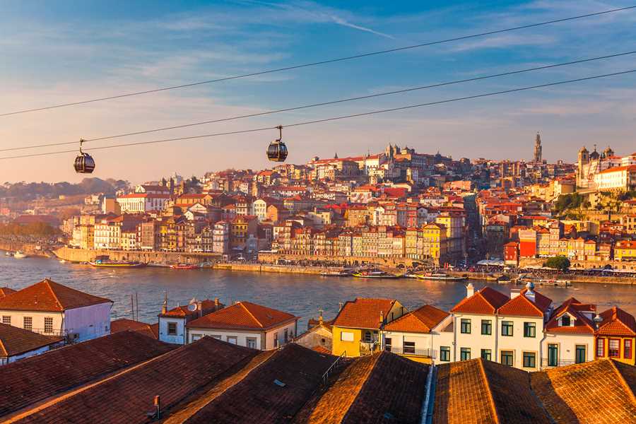 Porto Lizbon THY Ile 4 Gece Nisan Hareket Touristica