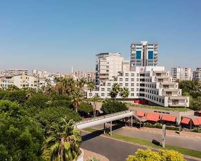Akra V Hotel