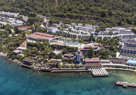 Blue Dreams Resort