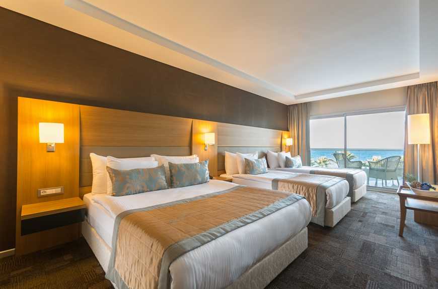 Boyalık Beach Hotel Çeşme Çeşme Otelleri Touristica