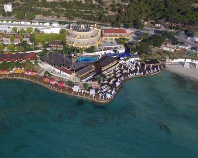 Ceshme Plus Hotel
