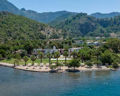 Chillos Beach