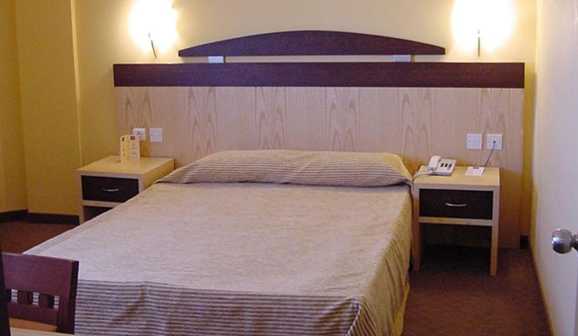 Tesisin odalarında, duş, minibar, split klima, telefon, tv bulunmaktadır. 