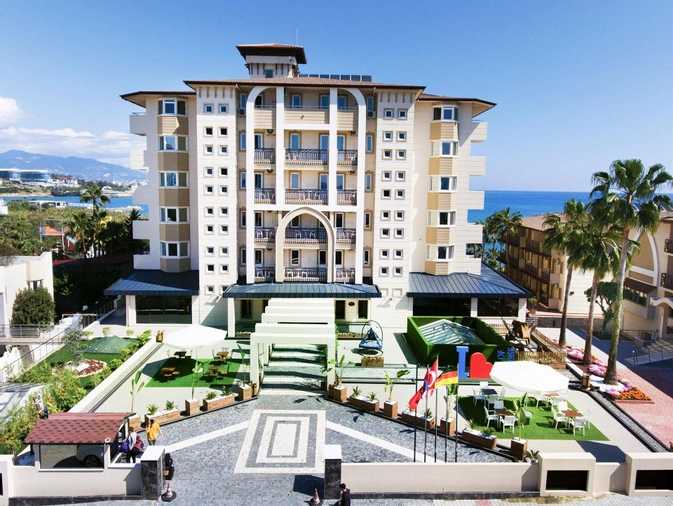 Crystal Hotels Land Of Paradise Antalya, Alanya, Türkler