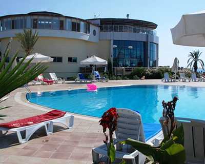 Crystal Rocks Hotel