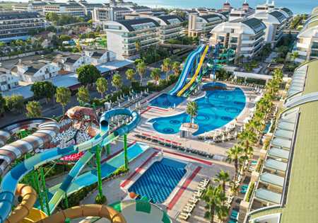 Crystal Waterworld Aqua Collection