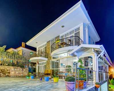 Cunda Nefes Otel