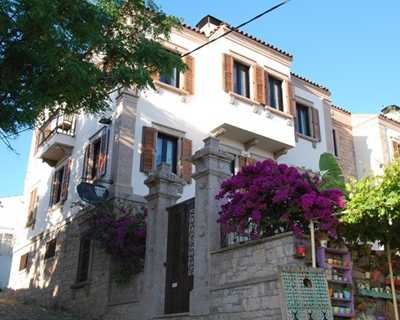 Cunda Taş Konak