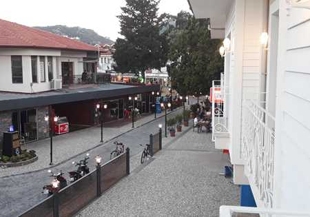 Dolphin Park Hotel