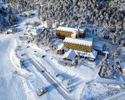 Duja Chalet Ski Center