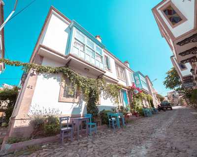 Güle Cunda