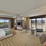 Deniz Manzaralı Hilton Suite