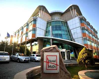 Hotel Midi