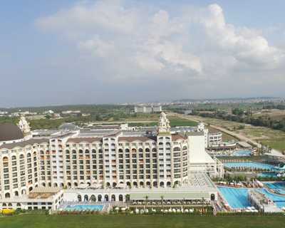 Jadore Deluxe Hotel & Spa