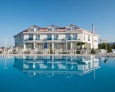 Larina Ninova Thermal Hotel