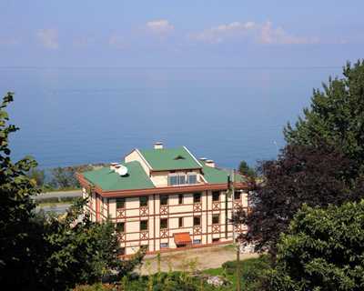 Lazlakar Hotel