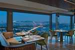 Mövenpick Hotel İstanbul Bosphorus