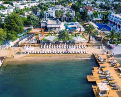 Moyo Luxury Boutique Hotel & Beach