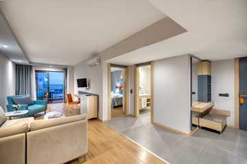 Numa Bay Exclusive Hotel Aile Odası