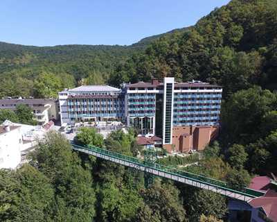 Oylat Kaplıcaları Çağlayan Otel