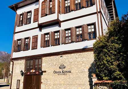 Özata Konak