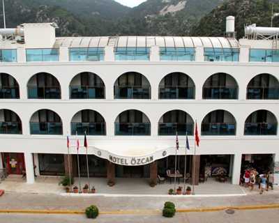 Özcan Beach Hotel