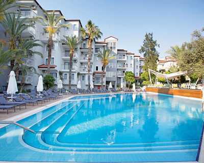 Paloma Marina Suites