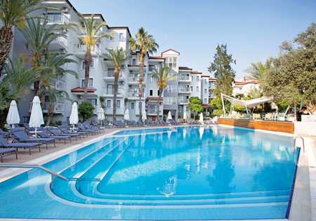 Paloma Marina Suites