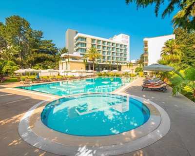 Pia Bella Hotel