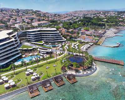 Reges A Luxury Collection Resort & Spa
