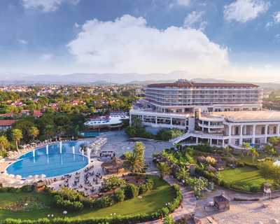 Starlight Resort Hotel