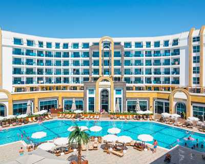 The Lumos Deluxe Resort Hotel Spa