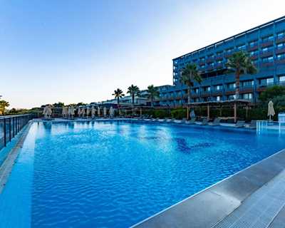 The Nowness Luxury Hotel & Spa