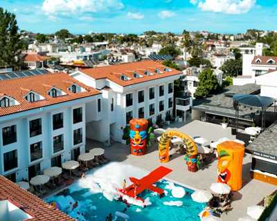 The Saint Star Kemer - Adult Only