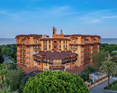 Villa Side Hotel