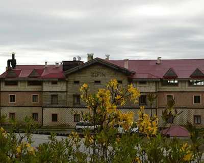 Zifin Hotel