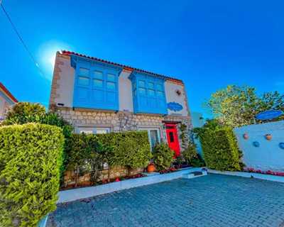 Zübeyde Hanım Alaçatı Otel