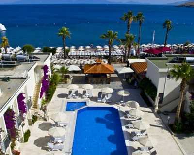 Zuzuu Beach & Hotel