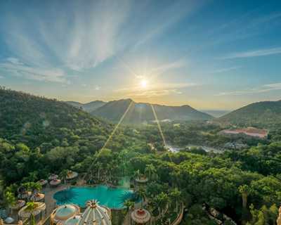 Elegant Güney Afrika'da 4 Ülke & Victoria Şelalesi Turu THY ile 8 Gece (CPT-JNB) 
