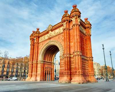 Flex Madrid & Valencia & Barcelona Turu (Pamplona Gidiş-Dönüş)