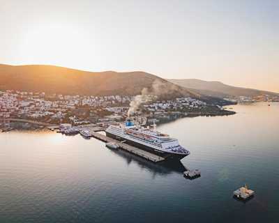 Selectum - Blue Sapphire ile Kapı Vizeli 3 Gece 2 Ada Yunan Adaları 2026